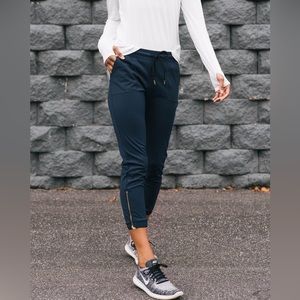 Zyia Navy Peak Zipper Joggers